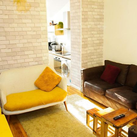 5 Bedroom House Near Cardiff City. Luaran gambar