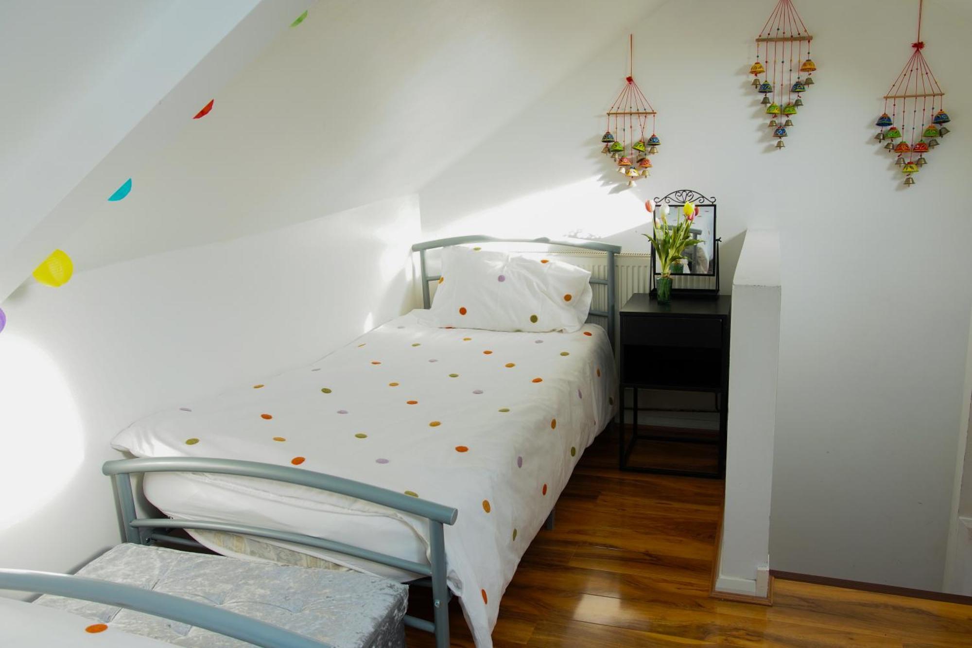 5 Bedroom House Near Cardiff City. Luaran gambar